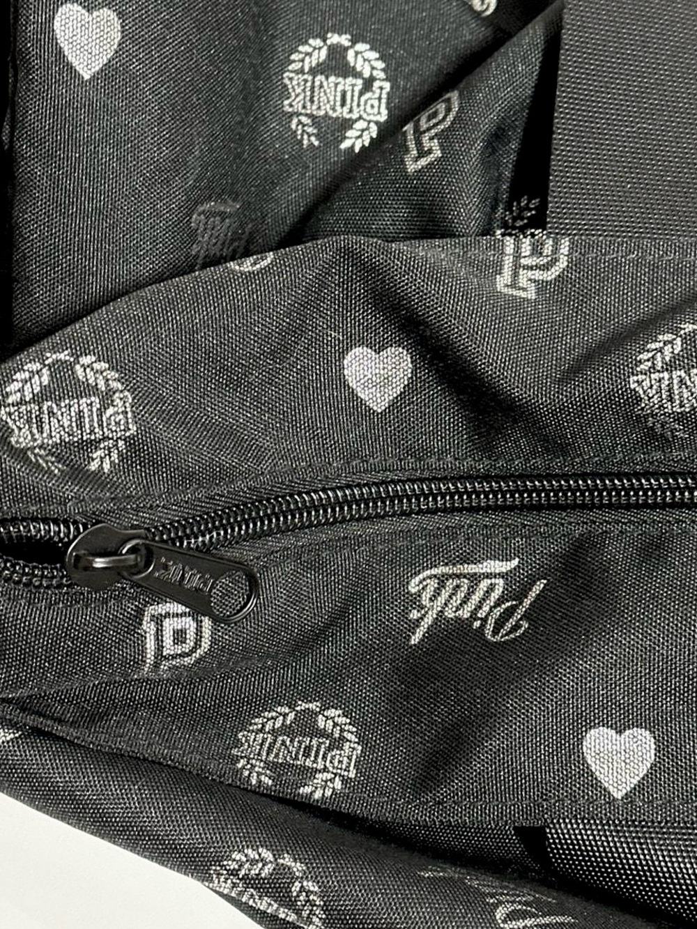 VS PINK Large Tote Bag Black Logo Heart Print - Picture 7 of 13